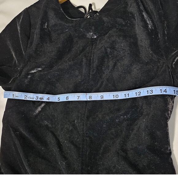 FREE PEOPLE CHELSEY BLACK VELOUR MINI DRESS SIZE XS - TIMELESS ELEGANCE! - Picture 12 of 14